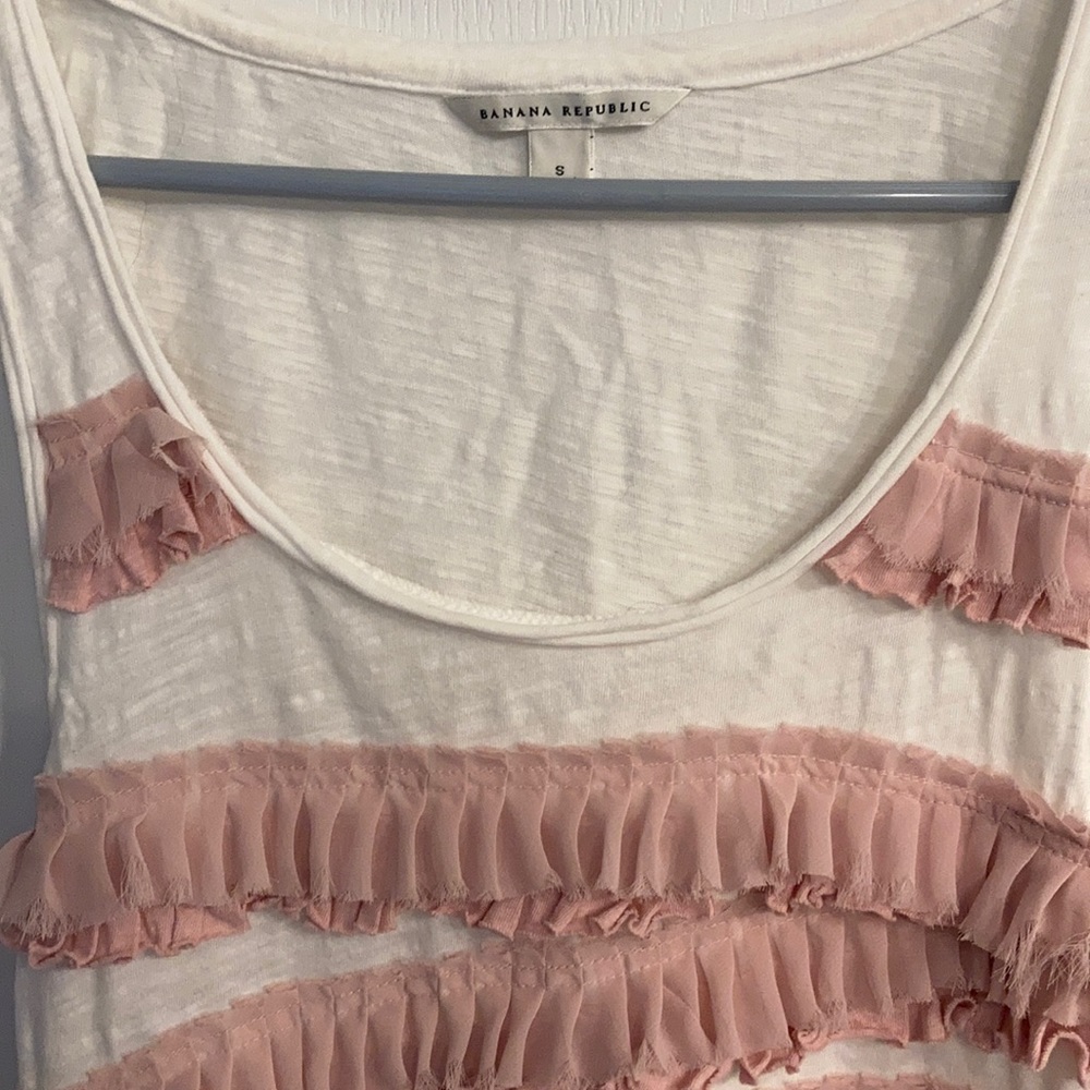 ruffled banana republic tank - Picture 3 of 4